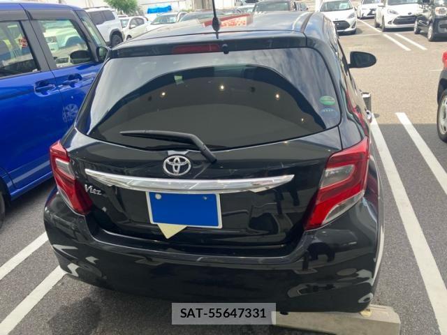 Toyota VITZ 2017-02 8662190-1