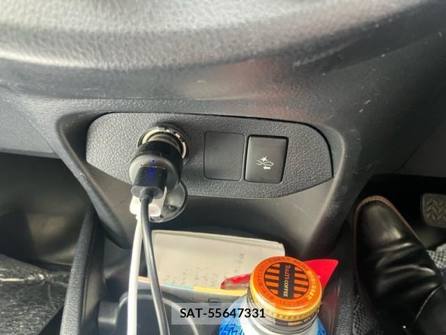 Toyota VITZ 2017-02 8662190-20