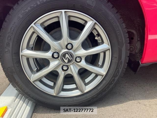 Toyota VITZ 2016-10 8662207-9