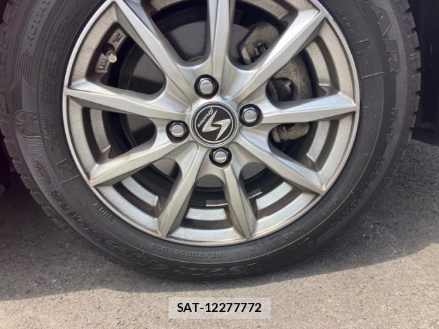 Toyota VITZ 2016-10 8662207-10