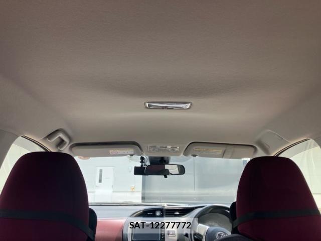Toyota VITZ 2016-10 8662207-6