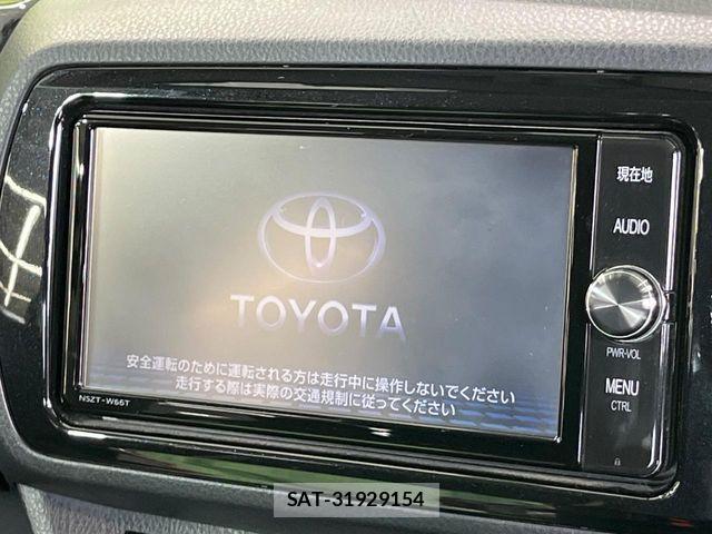 Toyota VITZ 2017-11 8667098-2