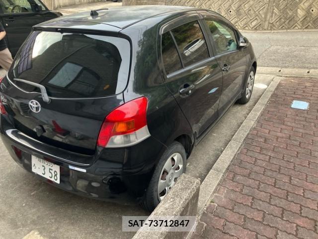 Toyota VITZ 2007-12 8662206-1