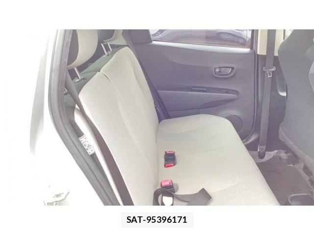 Toyota VITZ 2011-08 8662202-11