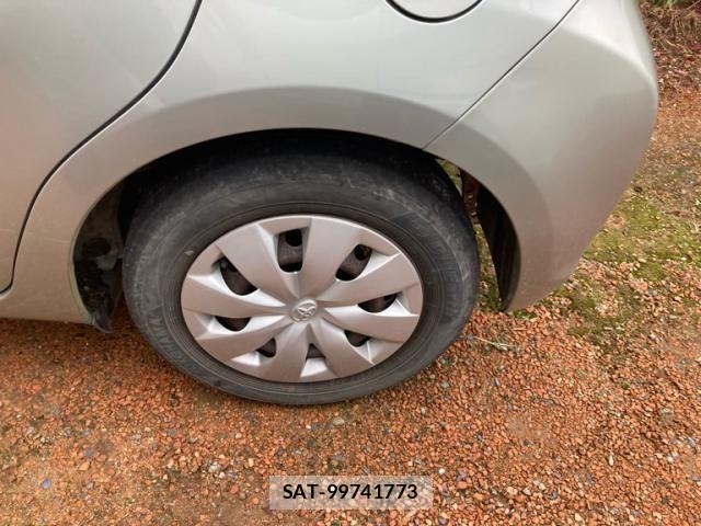 Toyota VITZ 2011-11 8686871-5