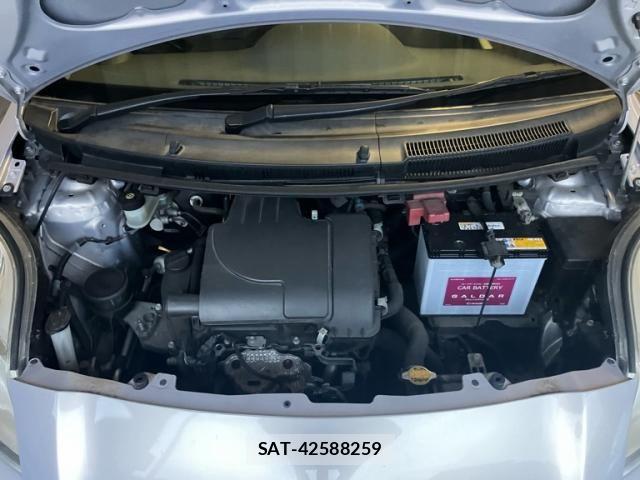 Toyota VITZ 2010-01 8686872-11