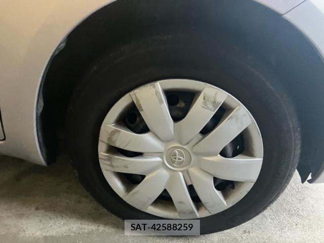 Toyota VITZ 2010-01 8686872-3