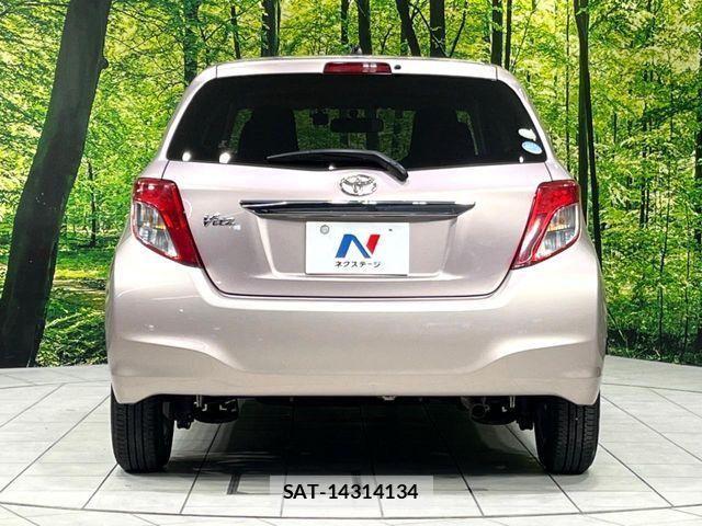 Toyota VITZ 2011-06 8686865-15