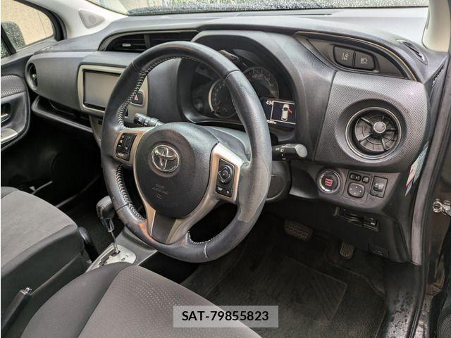 Toyota VITZ 2016-05 8746627-10