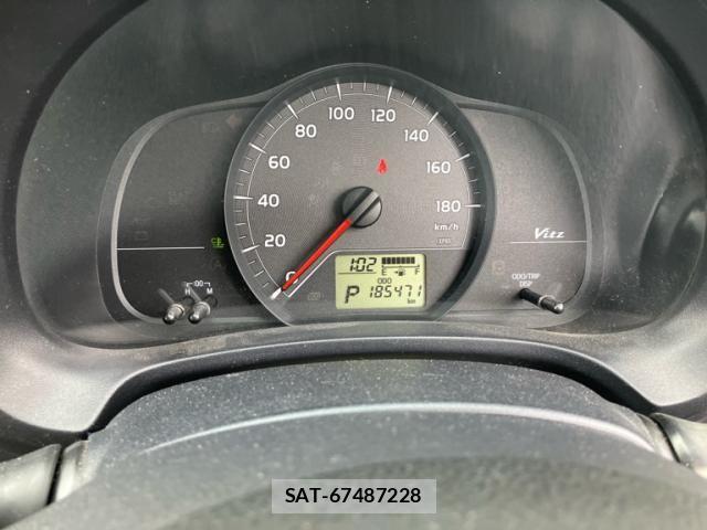 Toyota VITZ 2011-09 8746649-19