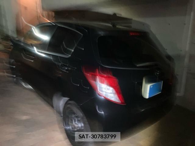 Toyota VITZ 2012-08 8746631-3