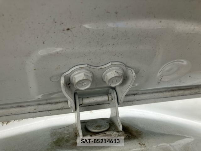 Toyota VITZ 2011-09 8746646-12