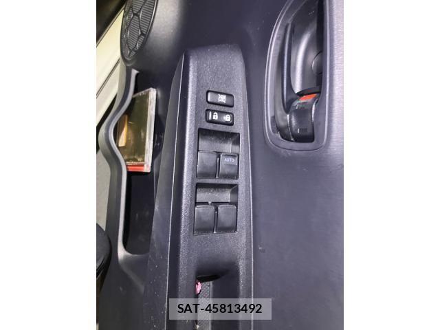 Toyota VITZ 2013-03 8746633-11
