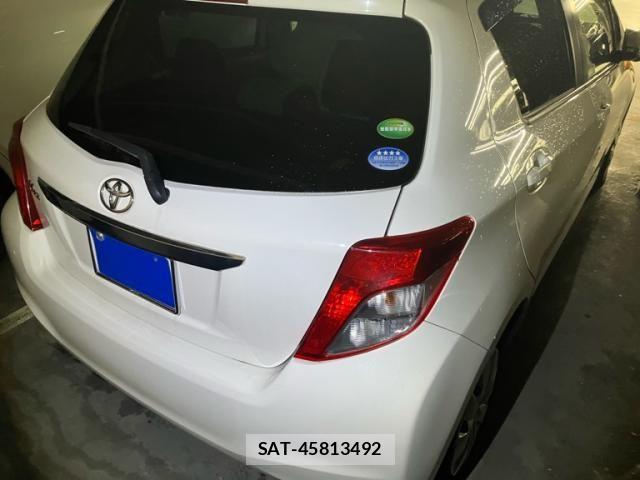 Toyota VITZ 2013-03 8746633-3