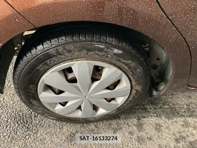 Toyota VITZ 2011-11 8746645-7