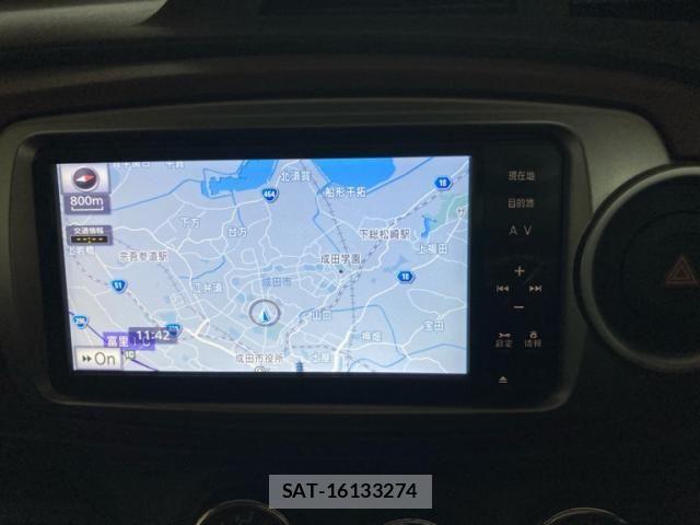 Toyota VITZ 2011-11 8746645-8