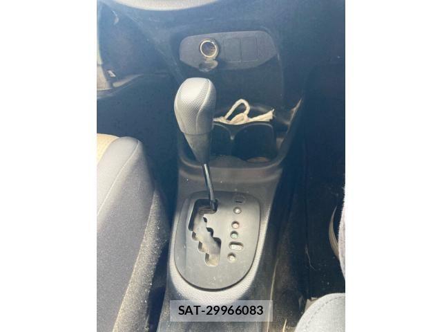 Toyota VITZ 2017-09 8746628-23