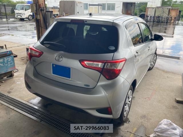 Toyota VITZ 2017-09 8746628-7