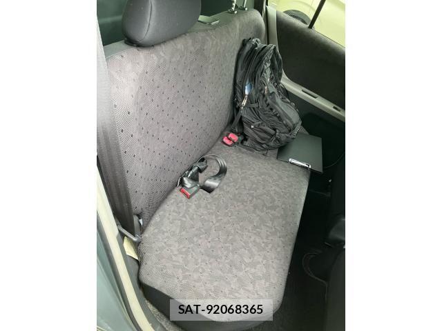 Toyota VITZ 2007-10 8746647-13