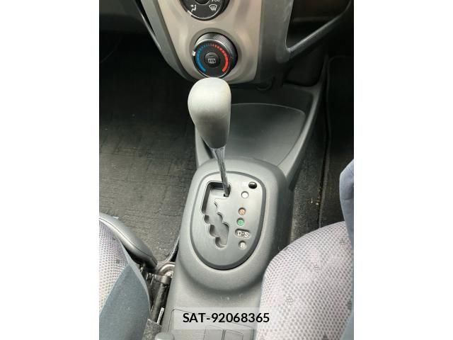Toyota VITZ 2007-10 8746647-20