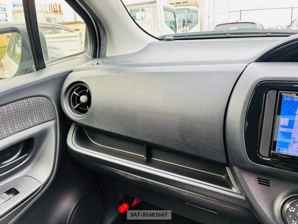 Toyota VITZ 2019-08 8603285-18