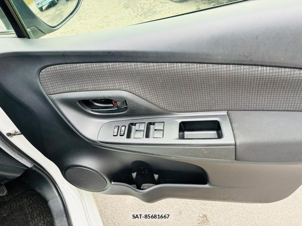 Toyota VITZ 2019-08 8603285-22