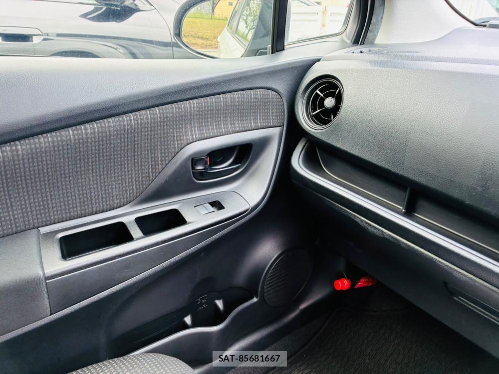 Toyota VITZ 2019-08 8603285-23