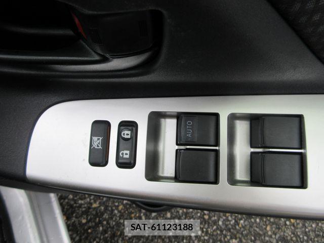 Toyota VITZ 2015-09 8782517-15