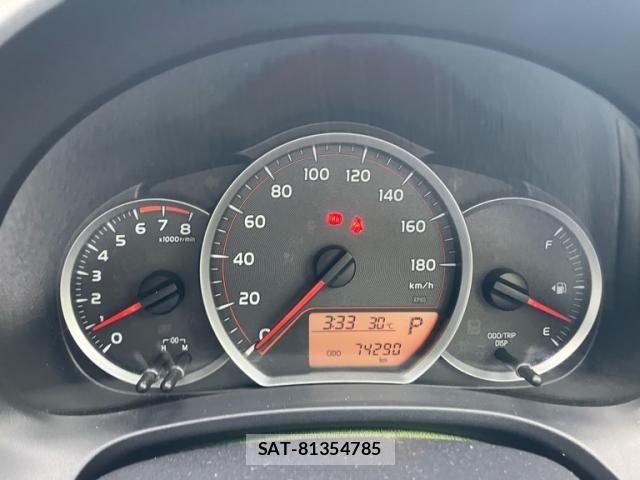 Toyota VITZ 2011-06 8782523-13