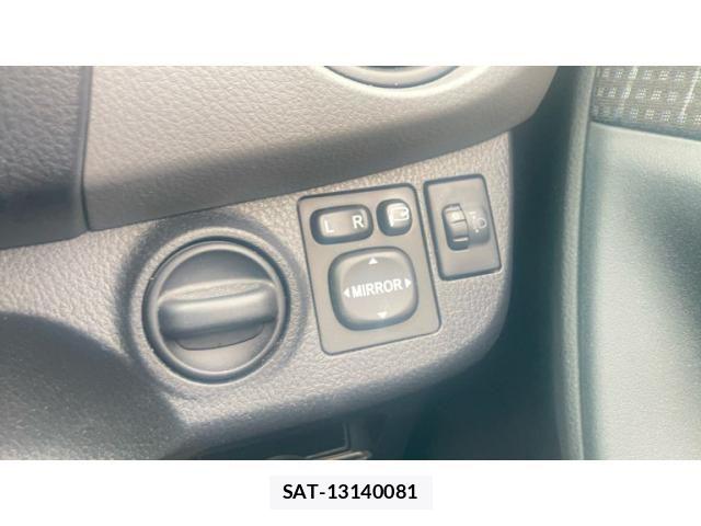 Toyota VITZ 2016-07 8782521-12
