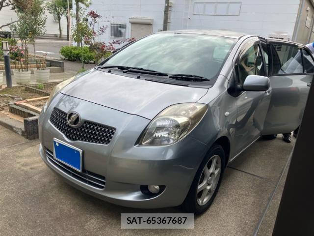 Toyota VITZ 2006-03 8782527-1