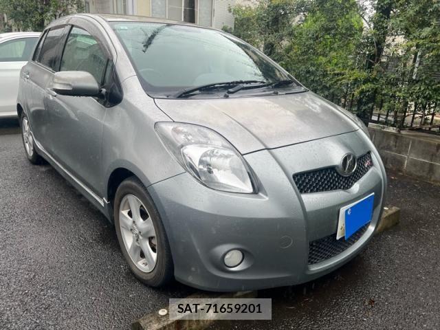 Toyota VITZ 2007-09 8782520-0
