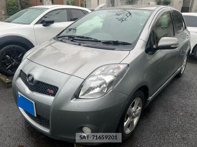 Toyota VITZ 2007-09 8782520-1