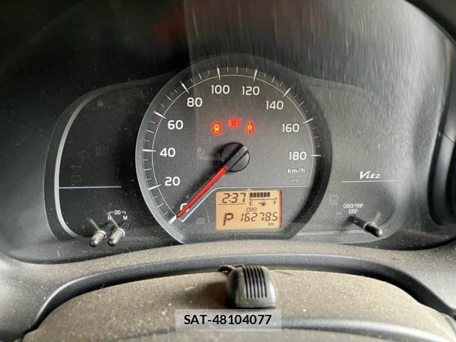 Toyota VITZ 2011-10 8782525-16
