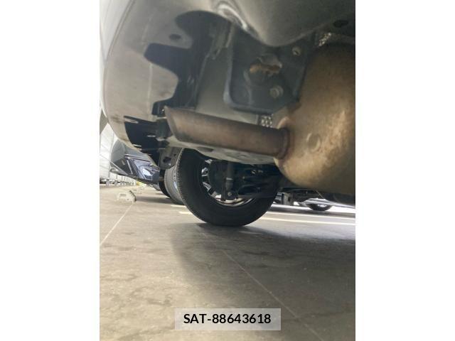 Toyota VITZ 2009-10 8782526-11