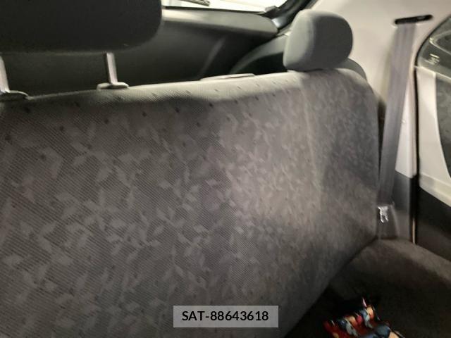 Toyota VITZ 2009-10 8782526-13