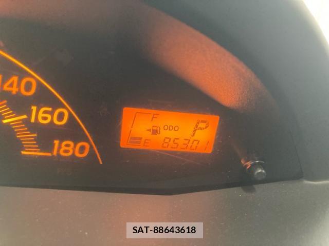 Toyota VITZ 2009-10 8782526-23