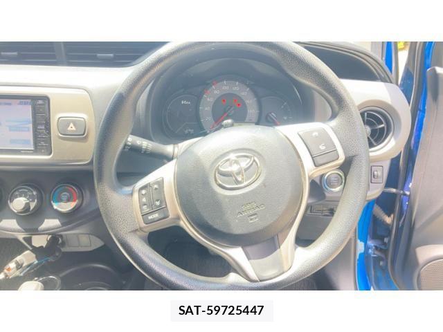 Toyota VITZ 2016-04 8782524-10