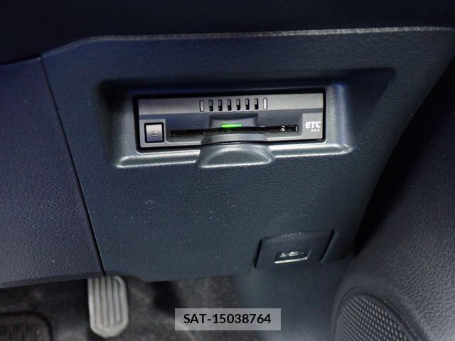 Toyota VITZ 2019-03 8782515-7