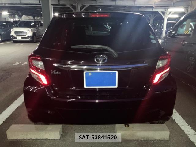 Toyota VITZ 2016-12 8782519-3