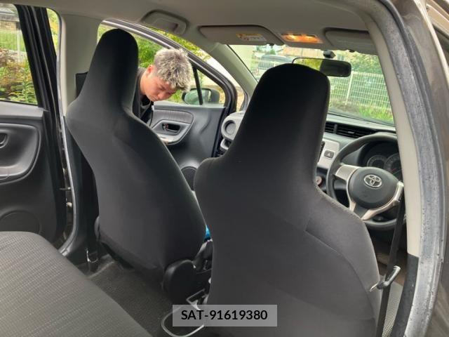 Toyota VITZ 2014-08 8782522-15