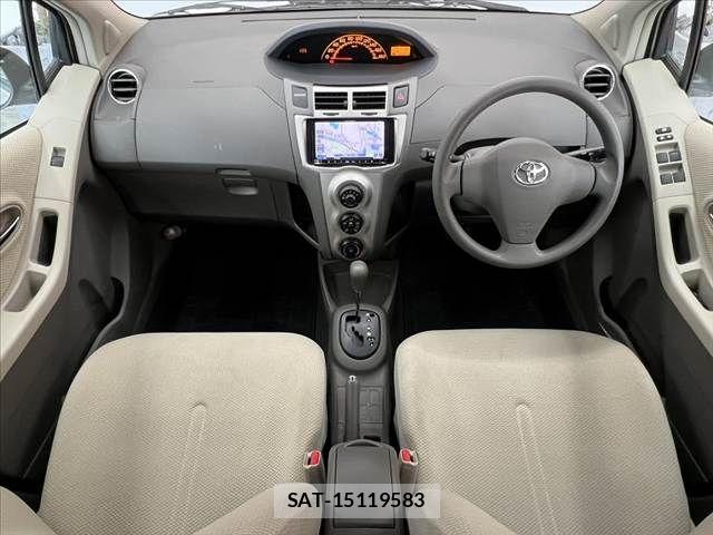 Toyota VITZ 2010-07 8797859-1