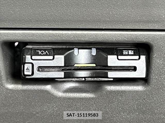 Toyota VITZ 2010-07 8797859-4