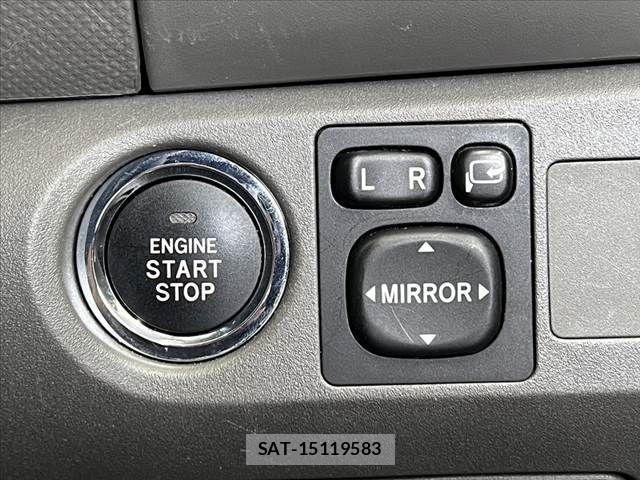 Toyota VITZ 2010-07 8797859-5