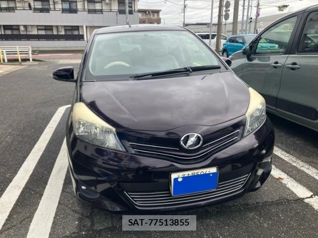 Toyota VITZ 2013-09 8832351-0