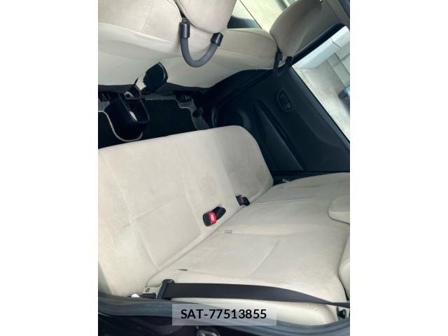 Toyota VITZ 2013-09 8832351-13