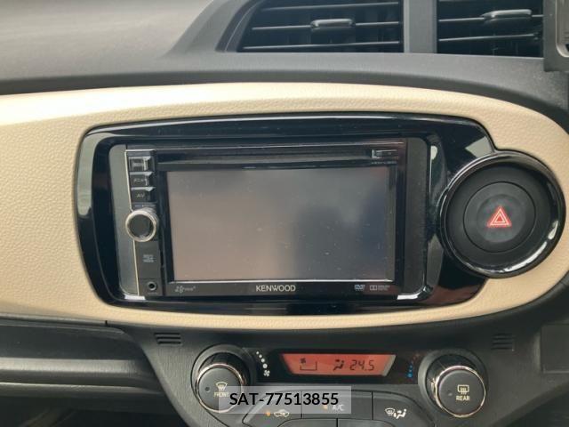 Toyota VITZ 2013-09 8832351-19