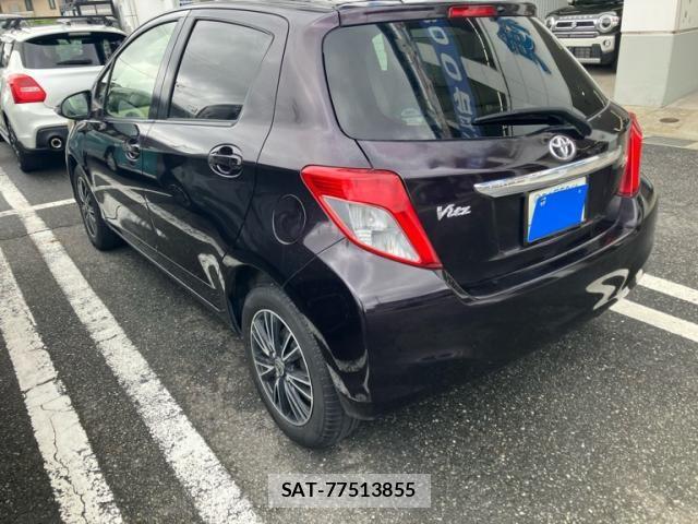 Toyota VITZ 2013-09 8832351-6