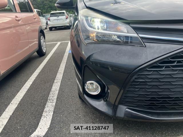 Toyota VITZ 2016-09 8832337-10