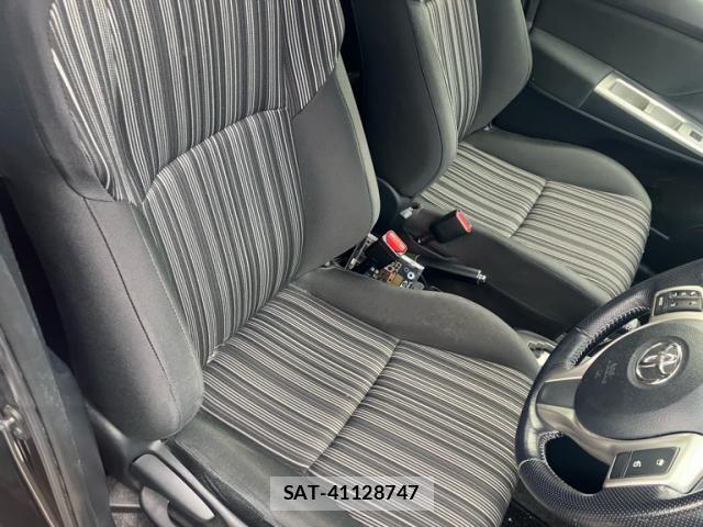 Toyota VITZ 2016-09 8832337-15